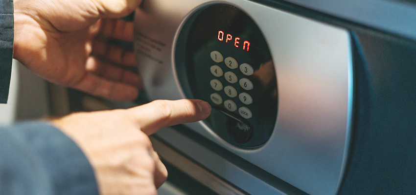 Cash Safe Openers in East Hemet, California