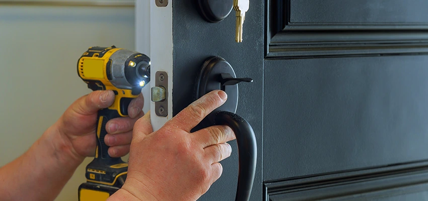 Sliding Door Lock Repair in East Hemet, CA